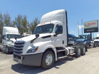 2020 FREIGHTLINER NEW CASCADIA PX12664