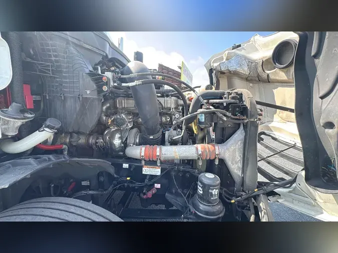 2023 Freightliner Cascadia 12672c50a2ffb56d6673018099cd44815d8