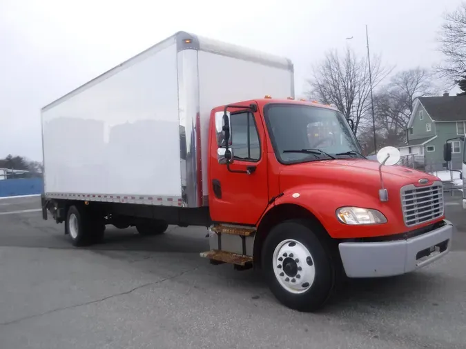 2018 FREIGHTLINER/MERCEDES M2 106