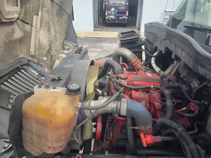 2019 NAVISTAR INTERNATIONAL 4300