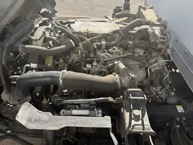 2020 ISUZU NPR