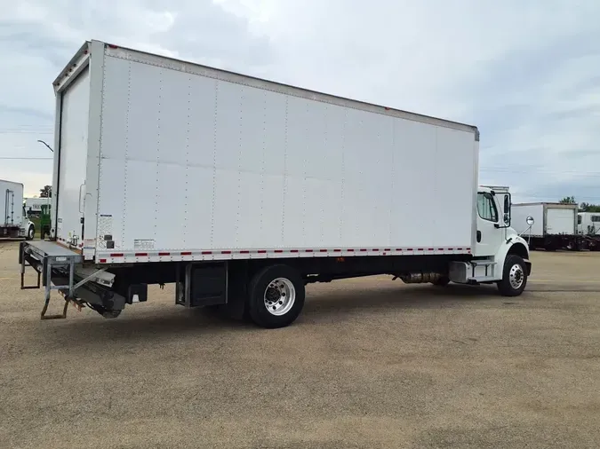 2018 FREIGHTLINER M2 106