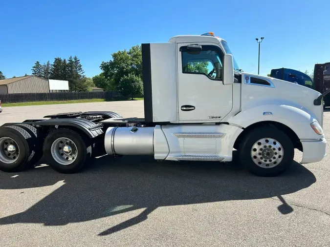 2017 Kenworth T680