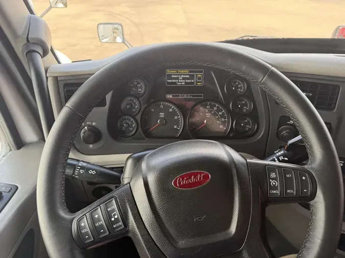2020 Peterbilt 57972d36f575ff11af805c761ffeb7edc1c