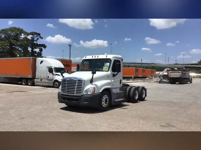 2018 Freightliner Cascadia72d57123c0a618f96fd8c39c76e8d7c4