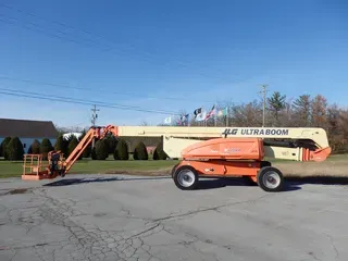2011 JLG 1250AJP