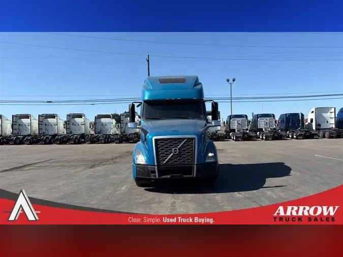 2020 VOLVO VNL860