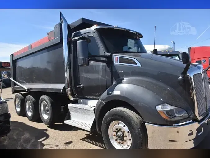 2017 KENWORTH T680