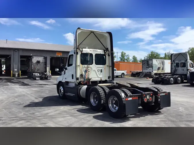 2019 Freightliner Cascadia