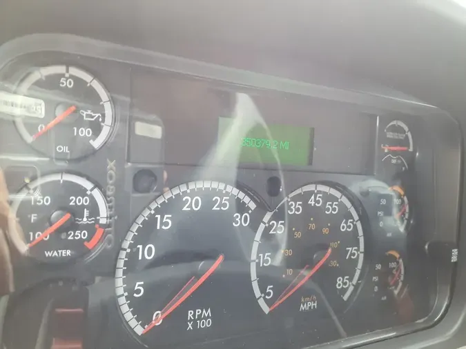 2019 FREIGHTLINER/MERCEDES M2 10672e33705ad3851b7c7824e52beae12e7