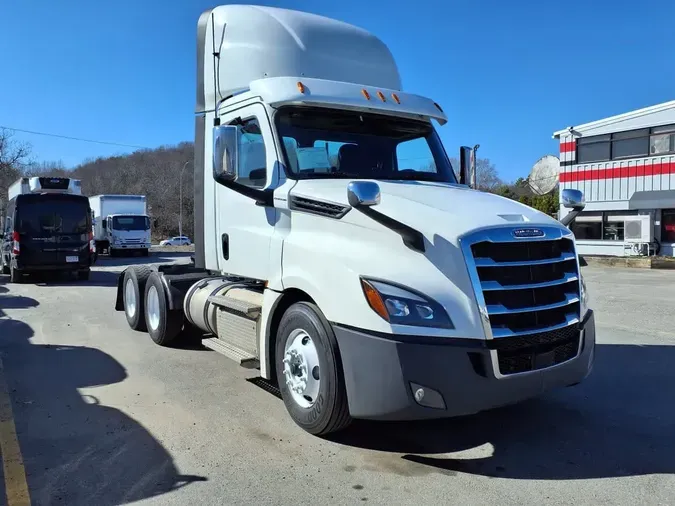 2020 FREIGHTLINER/MERCEDES NEW CASCADIA PX12664