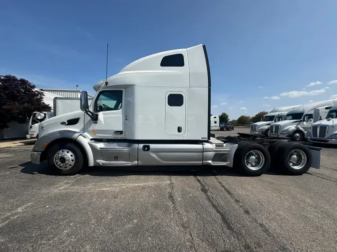 2022 Peterbilt 579