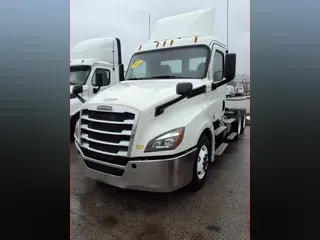 2019 FREIGHTLINER/MERCEDES NEW CASCADIA PX12664