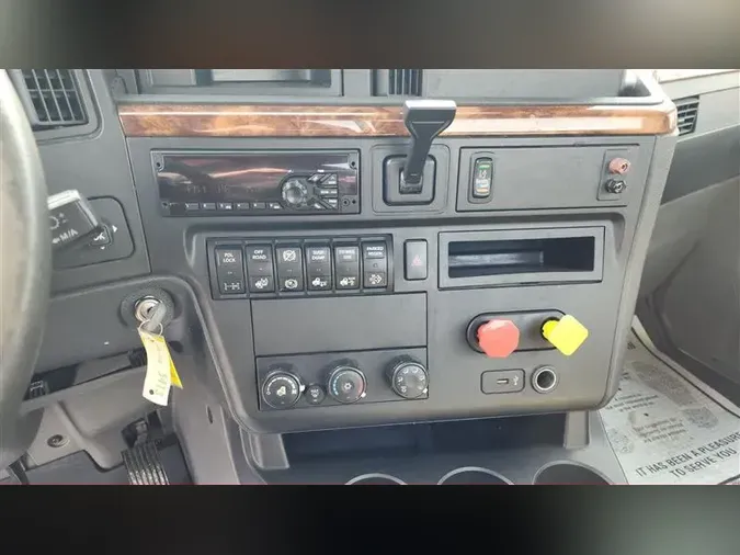 2020 INTERNATIONAL RH613