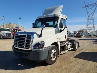 2018 FREIGHTLINER/MERCEDES CASCADIA 125