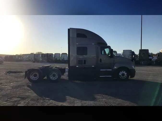 2022 International LT72ed99ac5ca156815e4028fed56550db