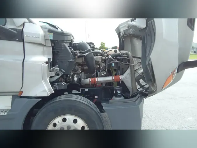 2023 Freightliner Cascadia 126