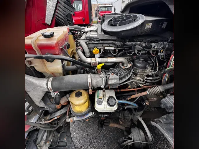 2019 FREIGHTLINER CASCADIA 125
