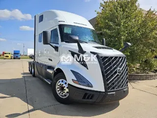 2026 VOLVO VNL64TV04