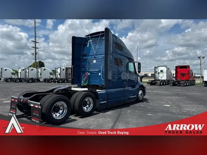 2020 VOLVO VNL760