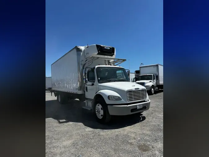 2018 FREIGHTLINER M2 106