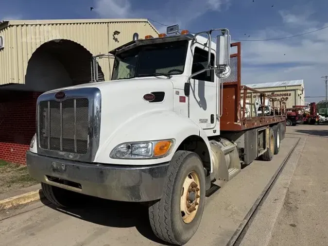 2012 PETERBILT 348