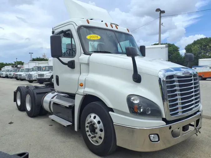 2018 FREIGHTLINER/MERCEDES CASCADIA 125