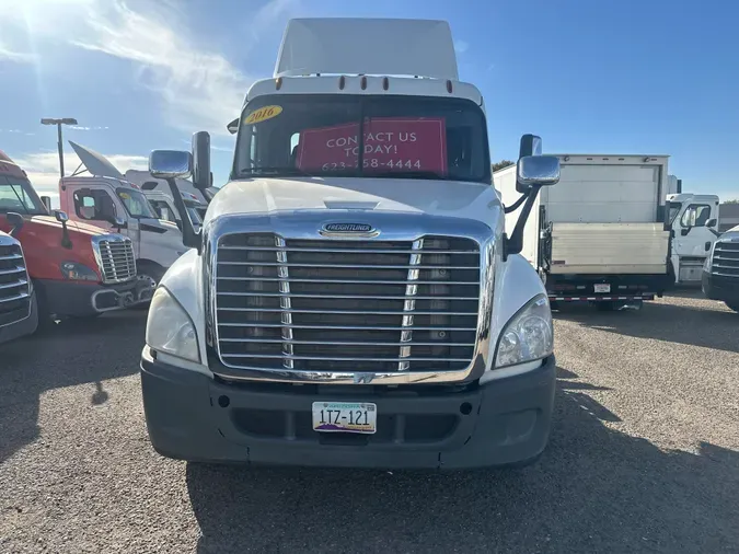 2016 FREIGHTLINER/MERCEDES CASCADIA 125