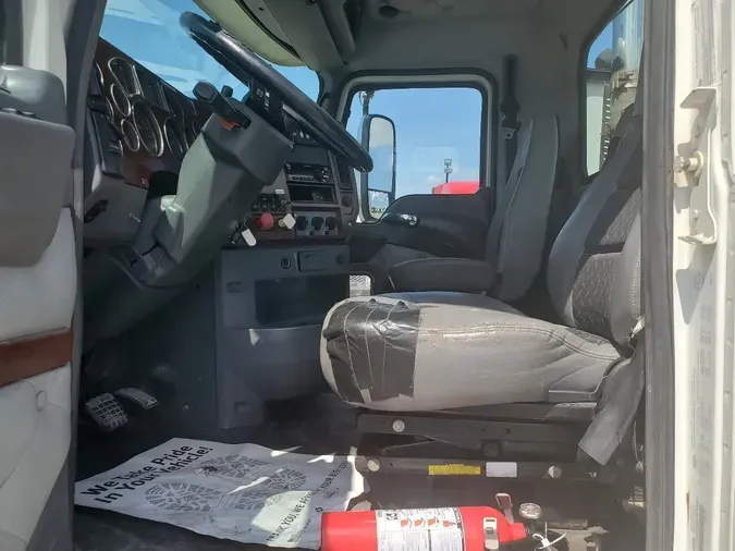 2014 MACK CXU613