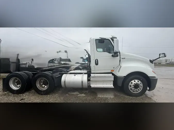 2020 International LT6257310b6c96434f0dc4ef8a448dbdfae33