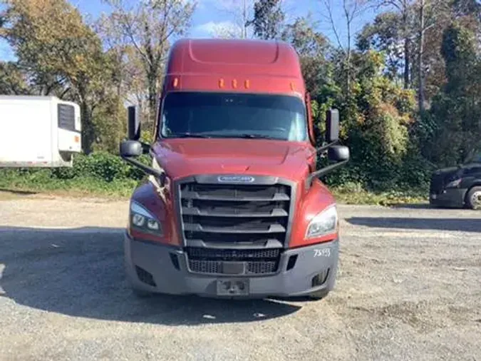 2023 Freightliner Cascadia