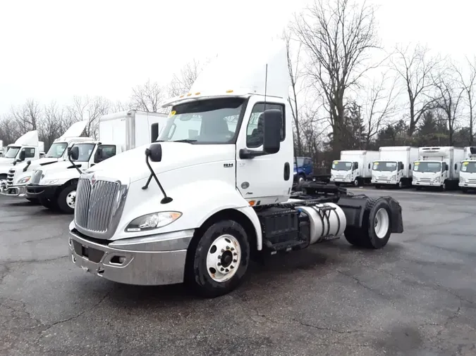 2019 NAVISTAR INTERNATIONAL RH613 DAYCAB S/A73137c80b491fd25c771da8a93727fbb