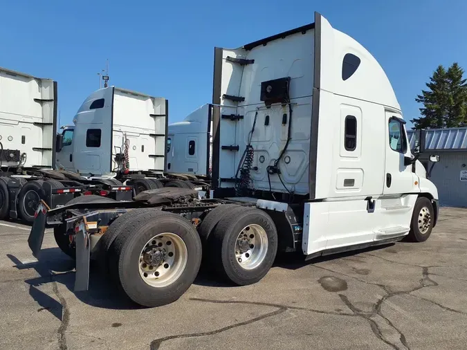 2019 FREIGHTLINER CASCADIA 1257315fe92f4398941f78a443b9691ccdc