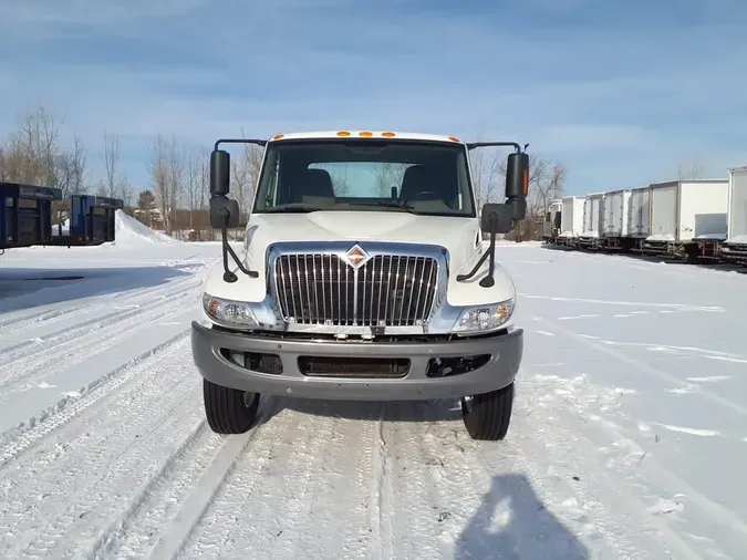 2018 NAVISTAR INTERNATIONAL 4300