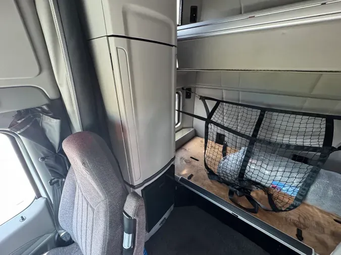 2021 Peterbilt 579