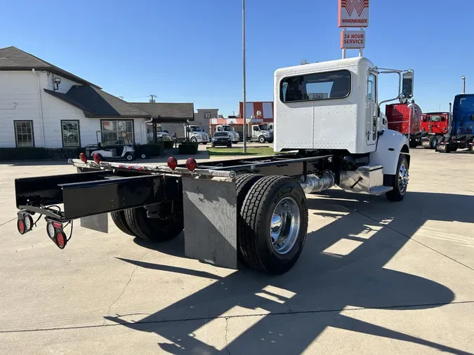 2020 Peterbilt 337