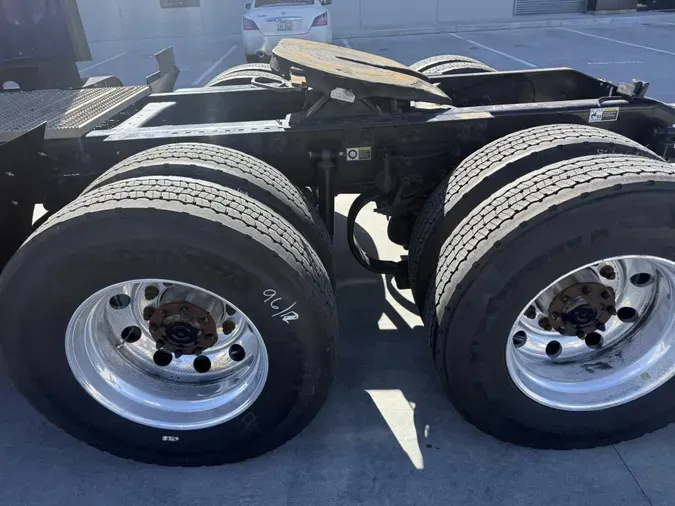 2022 Peterbilt 57973225177d7a820fe5f576395056f3e91