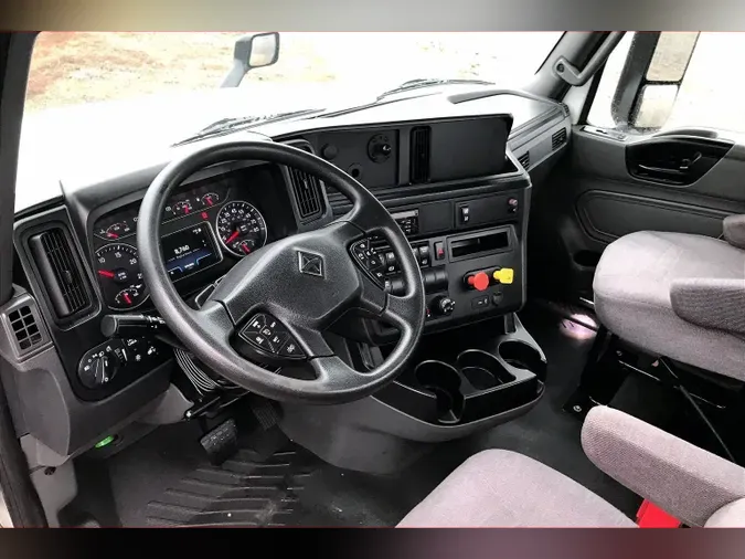 2021 INT LT625 6x47323619294e9d2d3fa91be5a4334a773