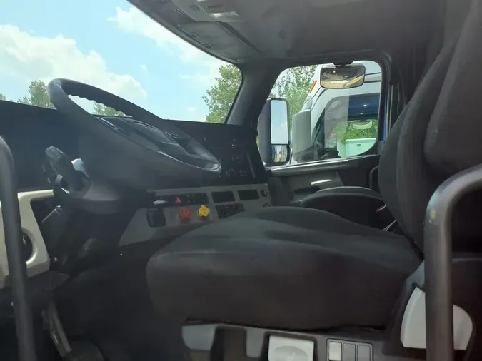 2020 FREIGHTLINER/MERCEDES NEW CASCADIA PX12664