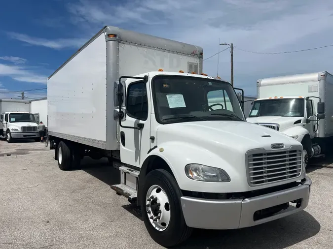 2016 FREIGHTLINER/MERCEDES M2 106