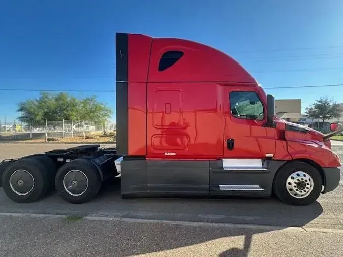 2021 Freightliner Cascadia