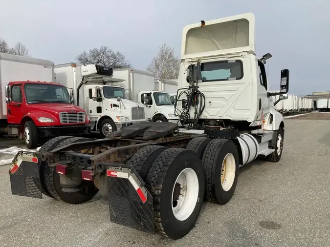 2019 NAVISTAR INTERNATIONAL LT625 DAYCAB T/A732aab84abff0d4f0337072d1757cb09