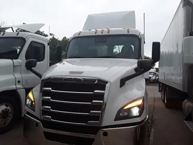 2020 FREIGHTLINER NEW CASCADIA PX12664