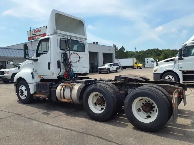 2019 NAVISTAR INTERNATIONAL LT625 DAYCAB T/A
