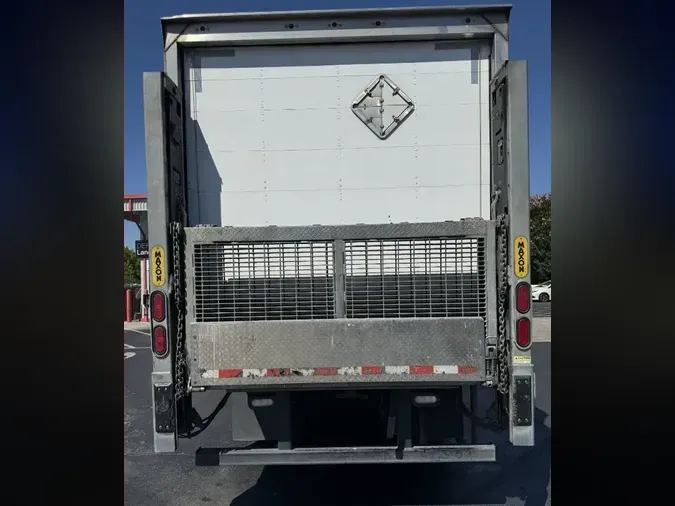 2018 FREIGHTLINER/MERCEDES CASCADIA 113