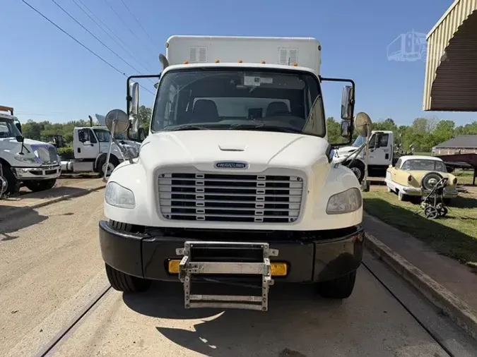 2020 FREIGHTLINER BUSINESS CLASS M2 106