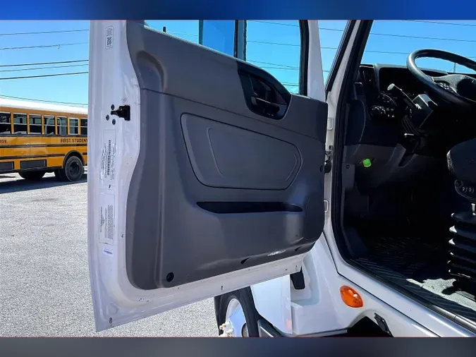 2021 INT LT625 6x4733548dd75637005fe95820f9ac060c2