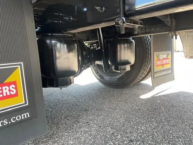 2020 Peterbilt 337