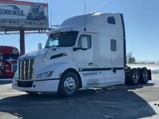 2023 PETERBILT 579