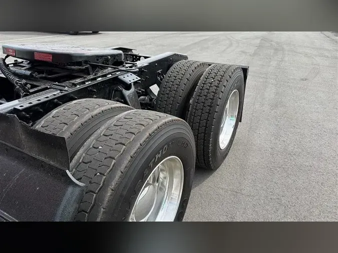 2023 INTERNATIONAL LT